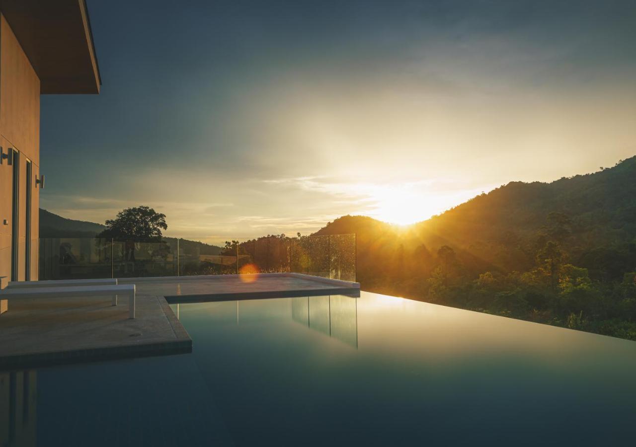 Vimaan Vilai - Secluded Pool Villa Amphoe Koksamui Bagian luar foto